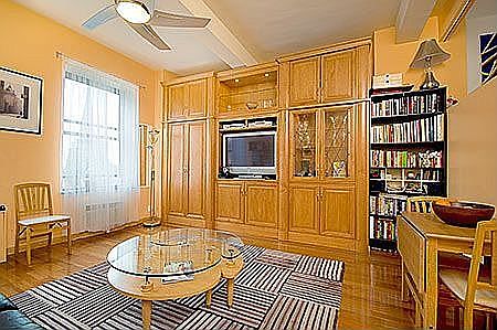 2nd image of 150 Joralemon St APT 8F