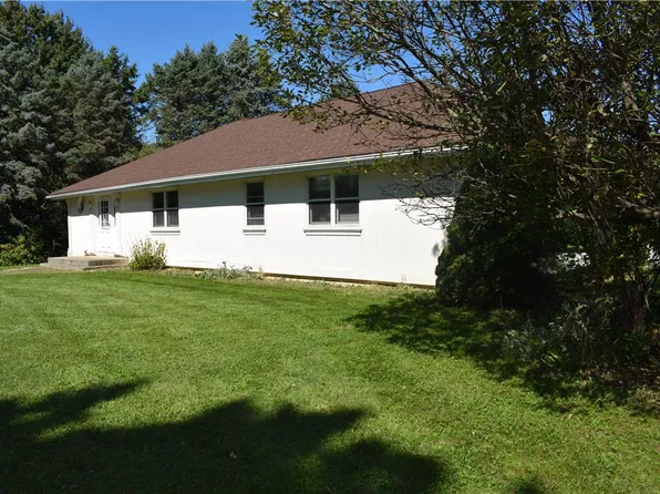 4035 Devonshire Rd, Bethlehem, PA 18020