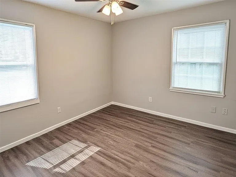 5222 Northridge Dr — Photo 12