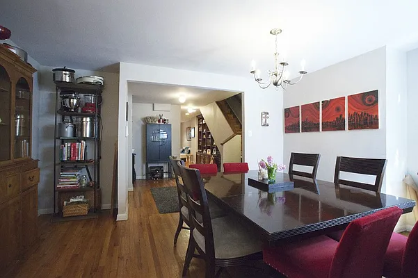 Rented by Level Group | media 3