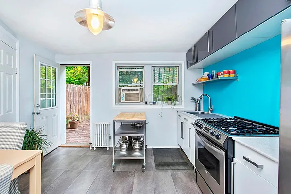 Sold by Keller Williams NYC | media 3