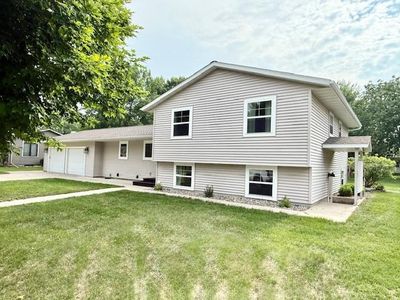 507 Morten Dr, Redwood Falls, MN, 56283