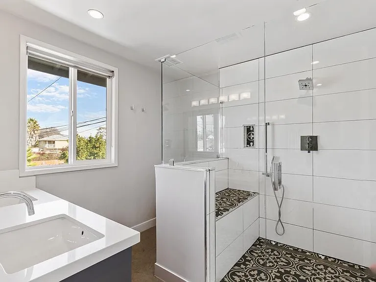 3798 Dublin Ave — Photo 2