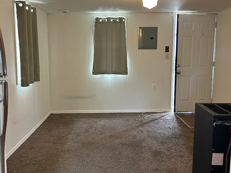 716 N 2nd St #6 — Photo 3