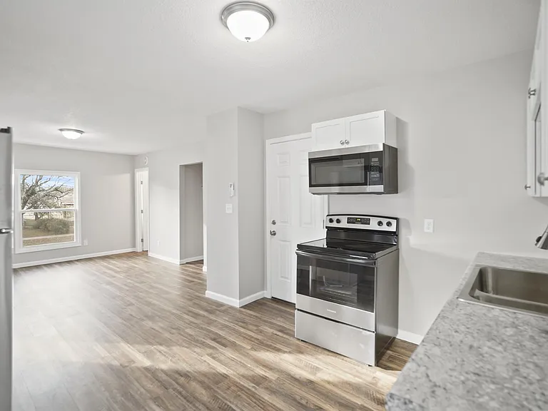 1248 SW Topeka Blvd #2A — Photo 5