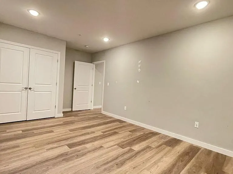 15 Arlington St #1 — Photo 15