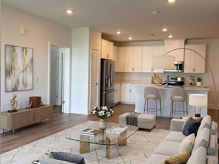2207 Jacob Francis Way — Photo 6