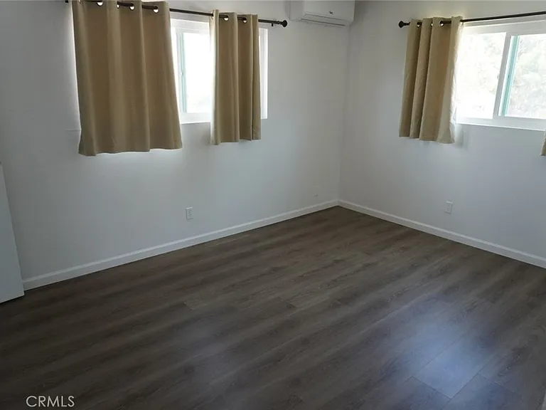 428 E Foothill Blvd — Photo 19