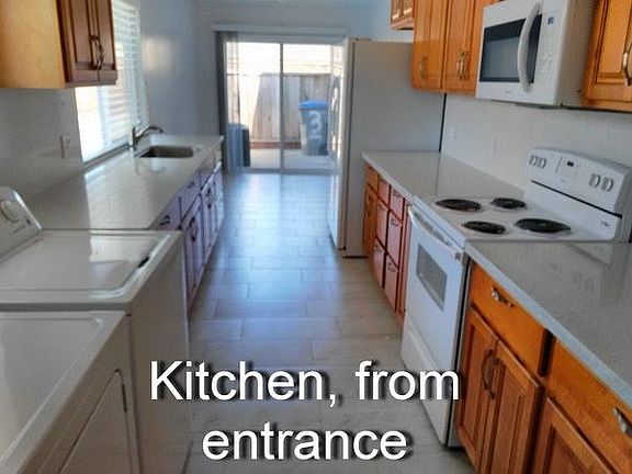 5th image of 1074 Topaz Ave