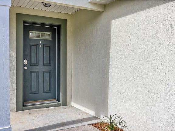 3rd image of 311 Locust Rd