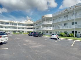 2428 Columbia Dr
