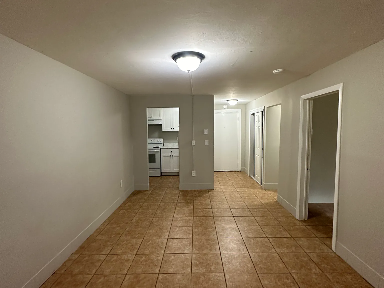 1 bed, $1,350 — Photo 4