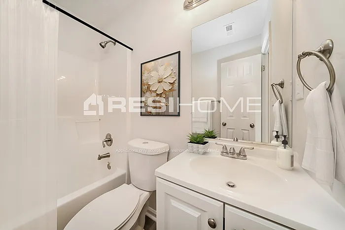 2670 Woodward Rd — Photo 10
