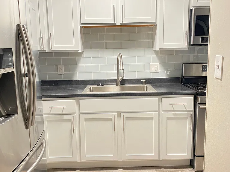 702 Clovis Ave — Photo 5