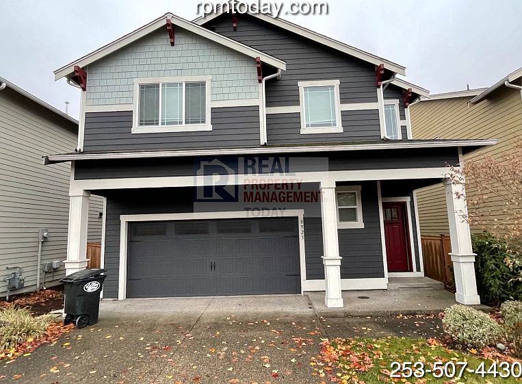 1st image of 8923 Corona St NE