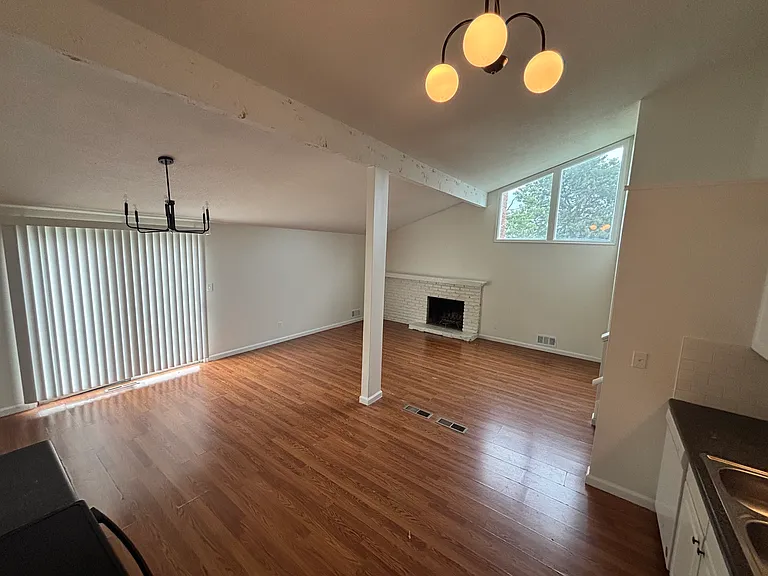 11204 College Ave — Photo 19