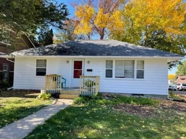 121 S Governor St, Iowa City, IA 52240