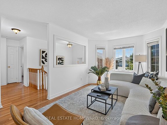 5th image of 26 Nicole Marie Ave