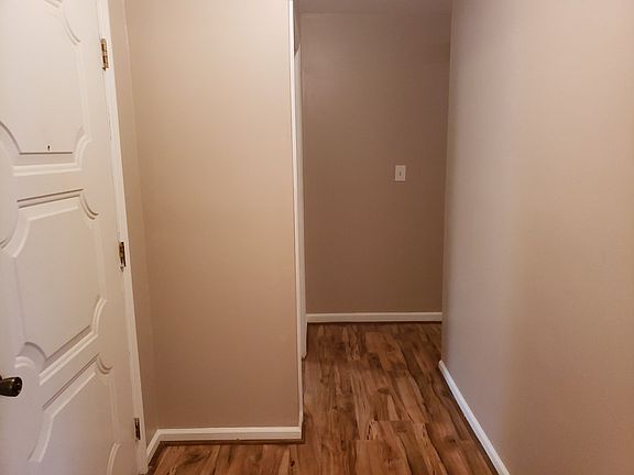 4th image of 2282 Basswood Dr