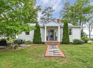 315 Riverview Rd, Lancaster, VA 22503