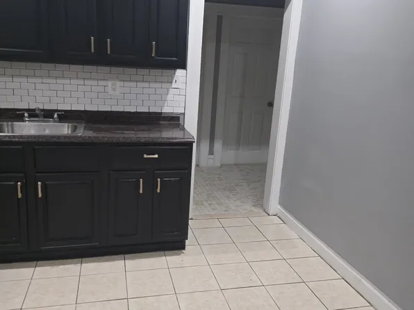 103 Grace St Floor 2, Irvington, NJ 07111