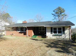 5739 Woodcrest Dr, Raleigh, NC 27603