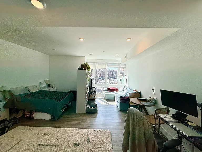 386 Market St #205 — Photo 6
