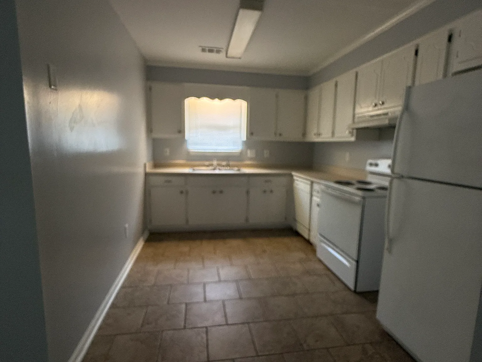3 bed, 1345 sqft, $1,500 — Photo 3