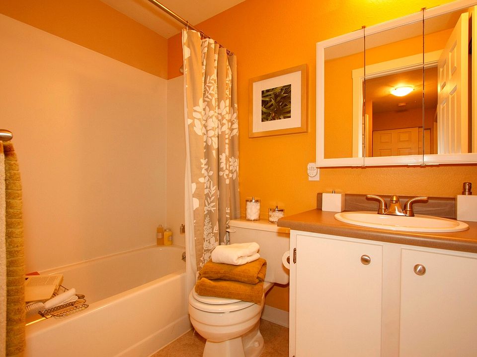 1st image of 12616 NE 144th St APT K102
