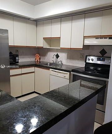 5th image of 4970 NW 102nd Ave APT 208-4