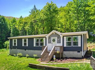 1205 Saunook Rd, Waynesville, NC 28786