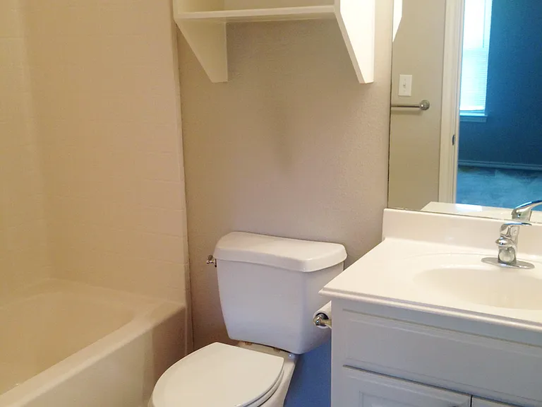 3 Bedroom Duplex for Rent in Lindale! Tour Today! — Photo 14