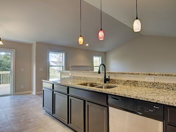 5th image of 8656 Scott Ln