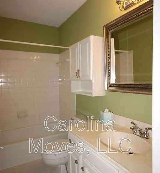 324 Skylark Cir — Photo 15