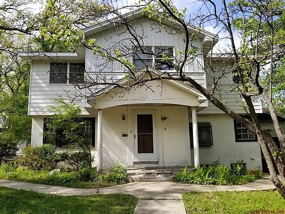 3rd image of 3118 W 35th St