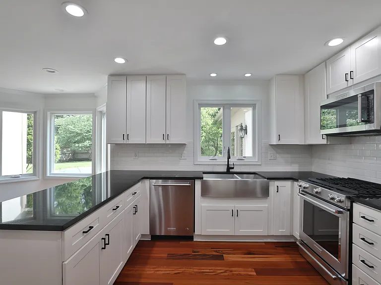 1086 Ravine Ridge Dr — Photo 20