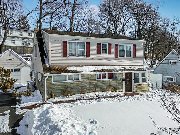 5th image of 90 Mountaindale Road