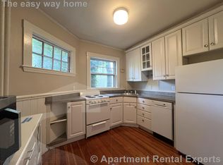 449 Broadway #1, Cambridge, MA 02138
