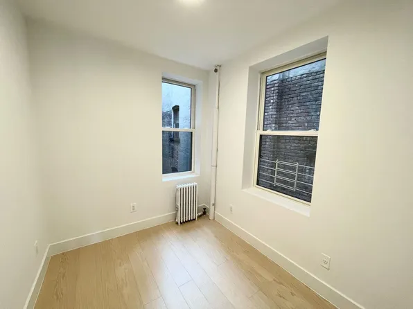 510 East 12th Street image 2 of 8