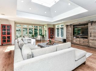 3 Arrowood Ter, Bethesda, MD 20817