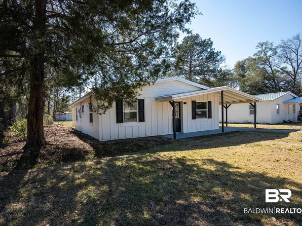 115 W 15th St, Bay Minette, AL 36507