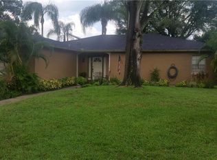 12729 Carte Dr, Tampa, FL 33618