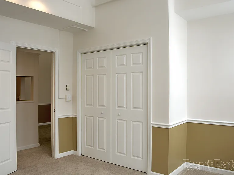 72 Maple Street — Photo 25