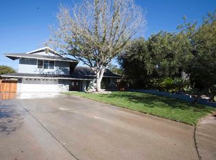 845 Saint John Pl, Claremont, CA 91711