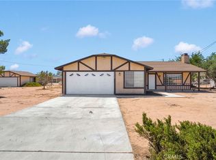 22325 Quivero Rd, Apple Valley, CA 92307