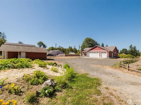 1726 Lilypad Place E, Port Orchard, WA 98366