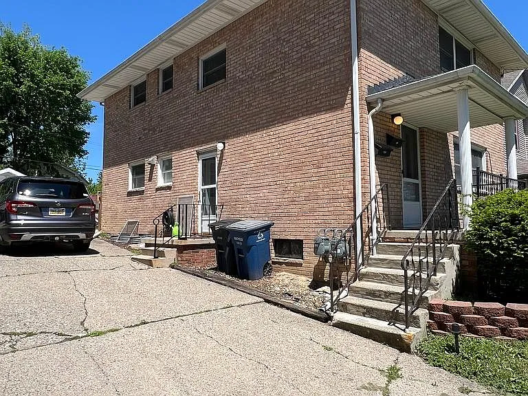 Side Entrance