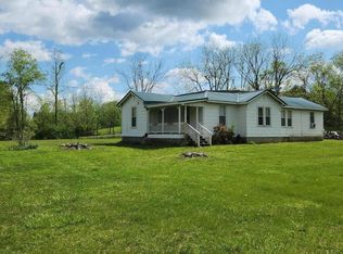 8321 Jackson River Rd, Hot Springs, VA 24445