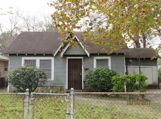 3930 Caplin St, Houston, TX 77026