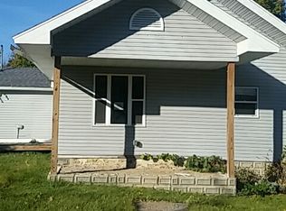 109 Mary St, Cambria, WI 53923